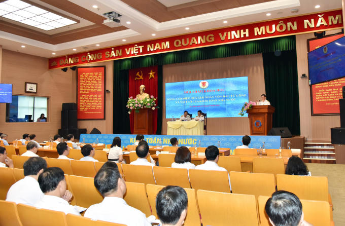 Anh73.