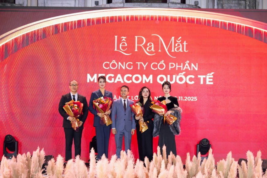 Ban Lãnh đạo Công ty MEGACOM Quốc tế.