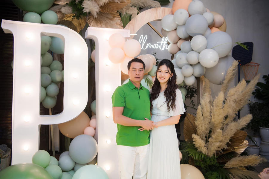 Á hậu Việt Nam 2016 đang có cuộc sống hôn nhân viên mãn.