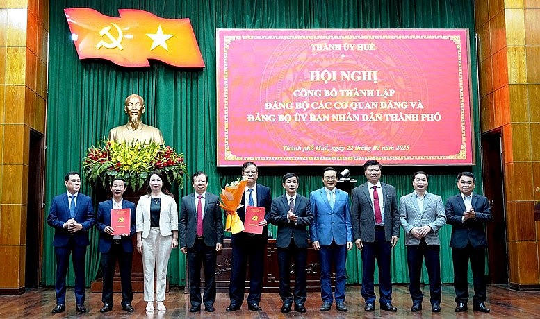 Công bố quyết định thành lập Đảng bộ các cơ quan Đảng nhiệm kỳ 2020 – 2025