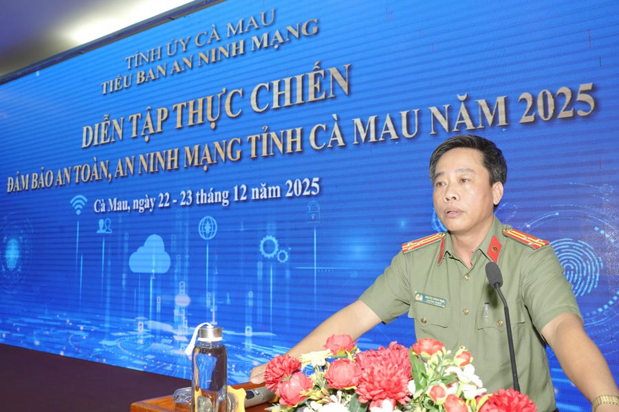 Thượng tá Hoàng Ngọc Đạo – Trưởng Phòng An ninh mạng và phòng, chống tội phạm sử dụng công nghệ cao (Công an tỉnh Cà Mau), Trưởng Ban Tổ chức Diễn tập phát biểu khai mạc.