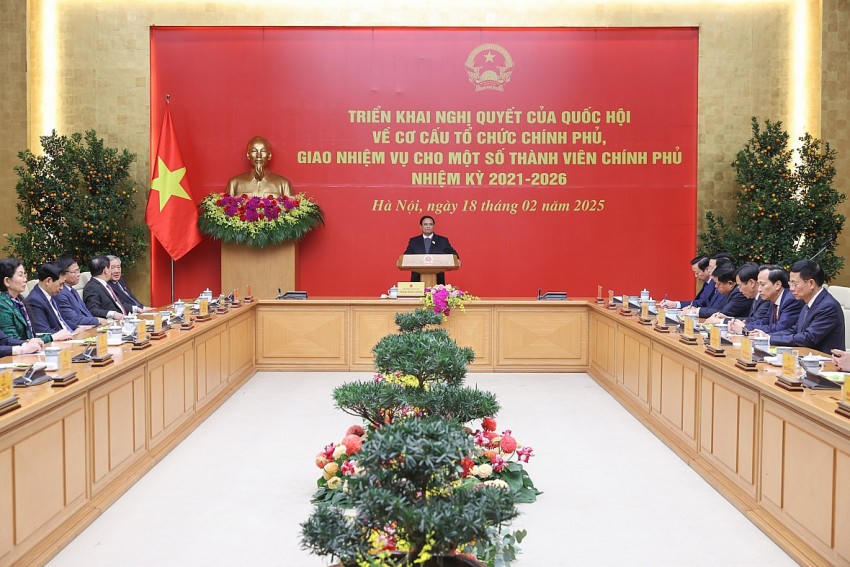 Thủ tướng Chính phủ giao nhiệm vụ cho một số thành viên Chính phủ nhiệm kỳ 2021-2026