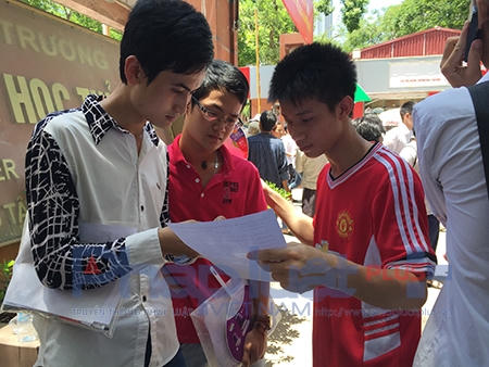 Phó Thủ tướng yêu cầu Bộ GD – ĐT tiếp thu y kiến từ các cơ quan chuyên môn, các chuyên gia để hoàn thiện, sớm công bố phương án thi THPT 2016. Ảnh minh họa.