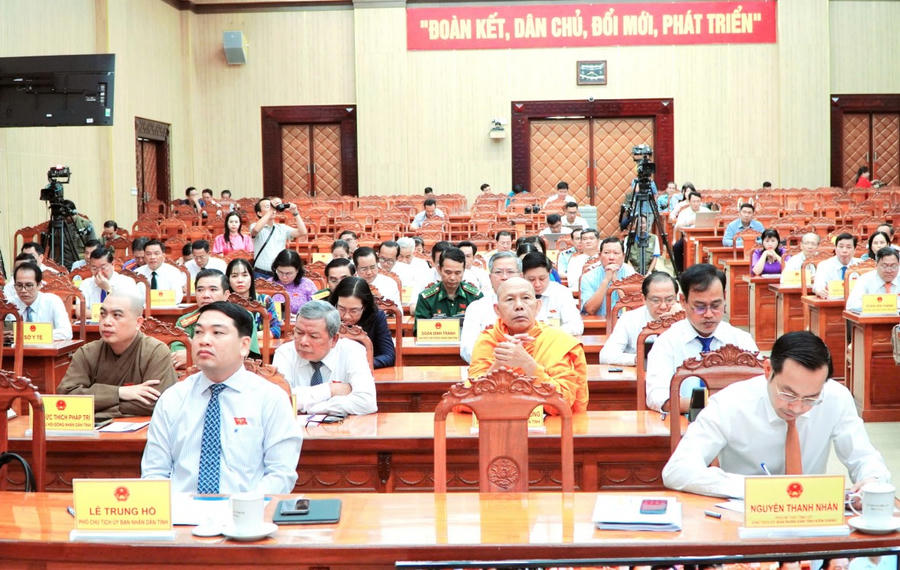 Đại biểu tham dự Kỳ họp thứ 31 - Kỳ họp thường lệ cuối năm 2024 HĐND tỉnh Kiên Giang khóa X.