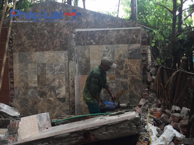 Một số hạng mục kiên cố cần đến sự can thiệp của máy khoan bê tông.