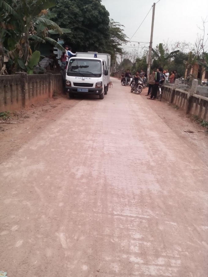 Công an huyện Tuyên Hoá bắt giữ đối tượng Lương tại nhà.