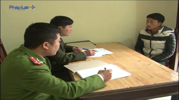 Đối tượng Chiến tại cơ quan CSĐT.