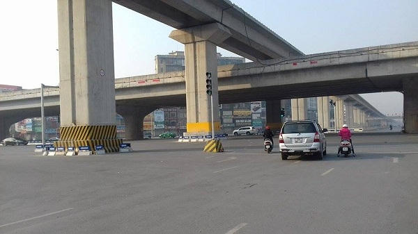 Ng&atilde; tư Nguyễn Tr&atilde;i &ndash; Thanh Xu&acirc;n - Phạm H&ugrave;ng.&nbsp;Ảnh: Như Trường.