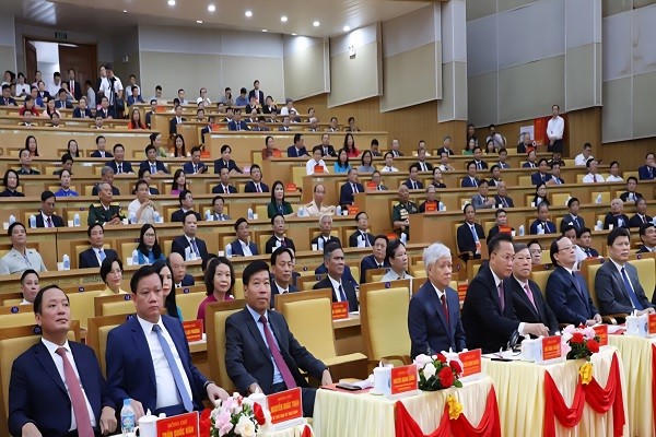 Các đại biểu dự buổi Lễ.