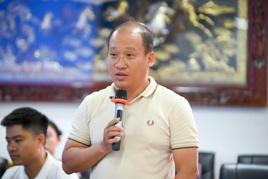 Ông Đậu Như Anh- Giám đốc mua hàng trái cây, Công ty Cổ phần Thương mại Bách Hóa Xanh chia sẻ về các quy tấc thu mua của công ty với các nhà cung cấp bơ 034 Lâm Đồng.