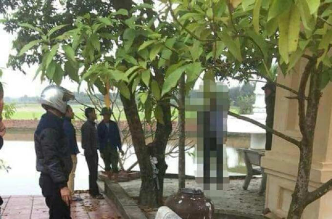 Hiện trường nơi phát hiện thi thể người đàn ông treo cổ.