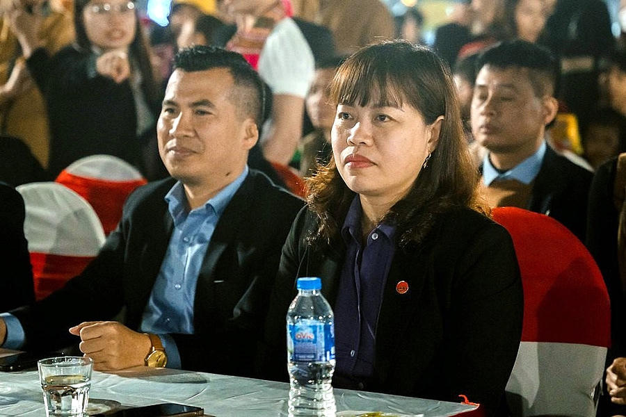 Đêm hội có sự tham gia của lãnh đạo UBND thị xã Nghĩa Lộ và đại diện Sở ngành tỉnh Yên Bái.