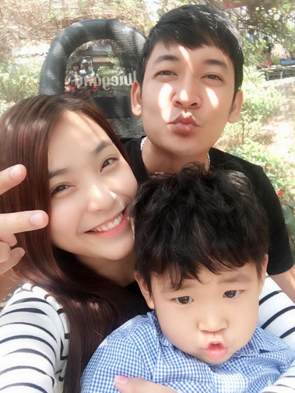 Thành Đạt rất tự hào khi Hải Băng luôn thương yêu con trai riêng của anh và vợ cũ.