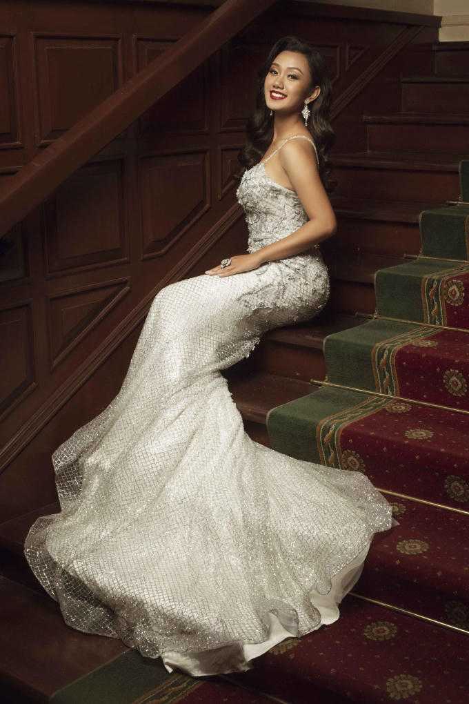 Th&iacute; sinh Hoa hậu Ho&agrave;n vũ Việt Nam tỏa s&aacute;ng trong bộ ảnh Final Glamshot dạ hội