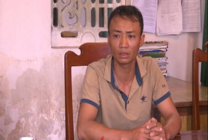 Anh Vũ Đăng Phương, ngư dân thôn Đông Ninh (xã Thụy Trường, huyện Thái Thụy, tỉnh Thái Bình) trao đổi với phóng viên.