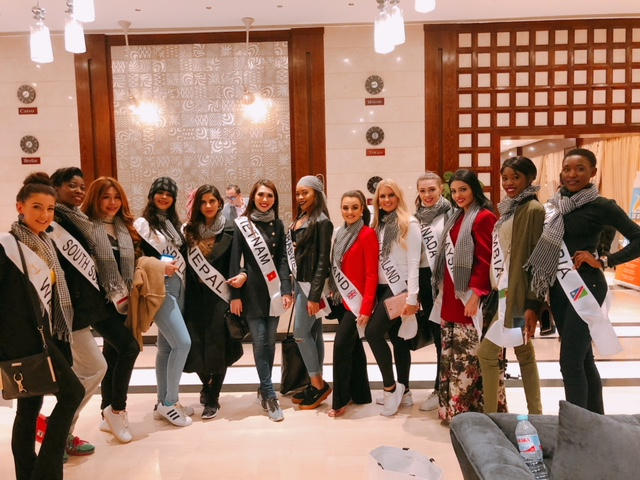 Tường Linh v&agrave;o Top 10 th&iacute; sinh được y&ecirc;u th&iacute;ch nhất tại Miss Intercontinental 2017