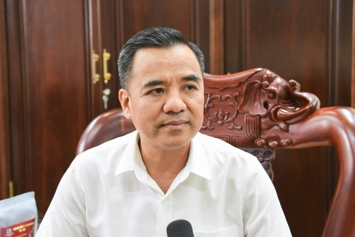 Nguyễn Đình Phương - Phó Bí thư Đảng ủy, Chủ nhiệm UBKT Đảng ủy, Phó Giám đốc Sở TN&MT bị đề nghị kỷ luật.