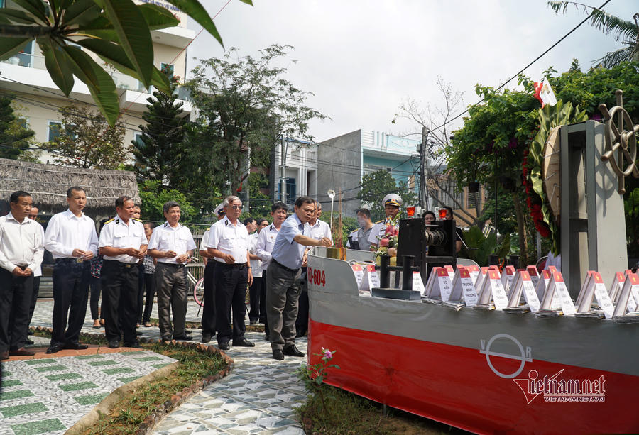 Buổi lễ diễn ra v&agrave;o s&aacute;ng nay