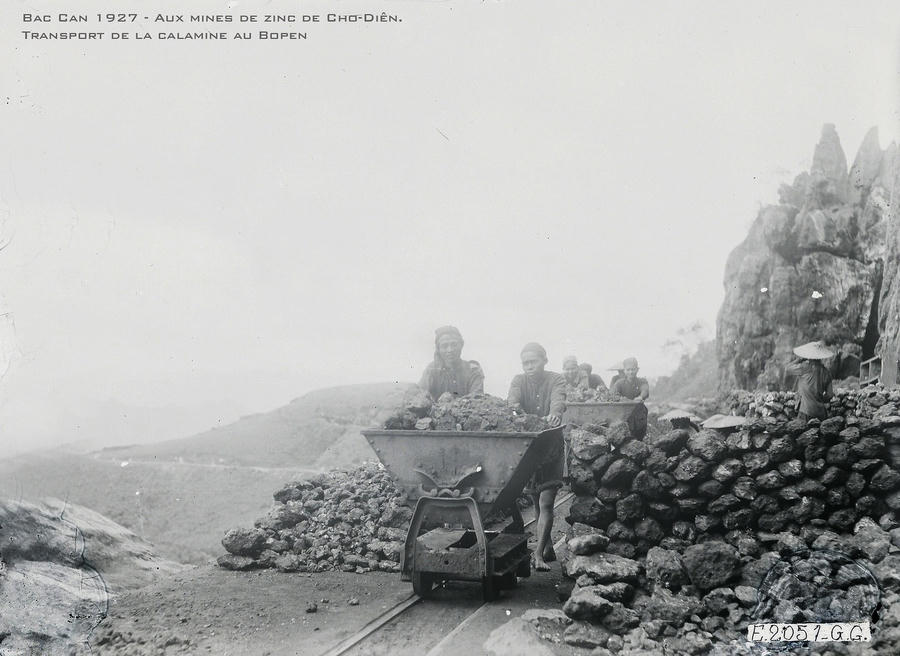 loat anh hiem ve mo chi kem khong lo o viet nam 100 nam truoc hinh anh 7