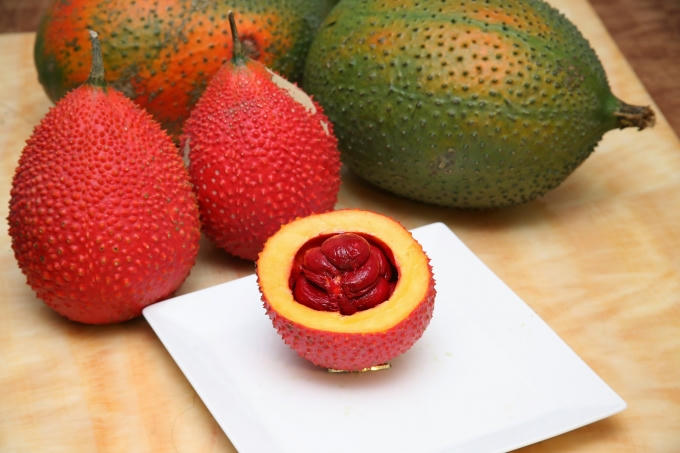 Sử dụng quá nhiều gấc sẽ khiến cơ thể ngộ độc. Ảnh: minh họa