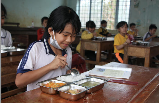 Chất lượng giáo dục vùng đồng bào dân tộc thiểu số ngày càng được nâng cao.