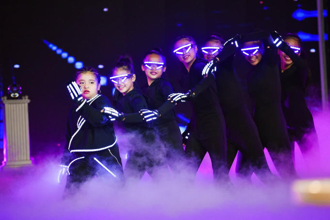 Mẹ dancer nhí 7 tuổi Phương Vy lần đầu tiết lộ về con gái