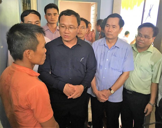 Đoàn công tác của Ủy ban ATGT Quốc gia đã đến quê nhà các nạn nhân xấu số để thăm hỏi, động viên.