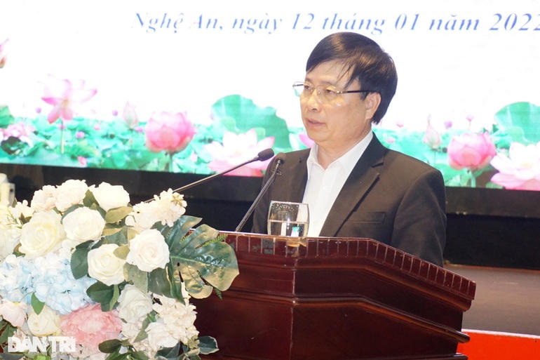 Ông Bùi Đình Long - Phó Chủ tịch UBND tỉnh Nghệ An: Địa phương không cấm người dân về mà khuyến khích bà con đưa nhiều tiền về quê ăn Tết (Ảnh: Hoàng Lam).