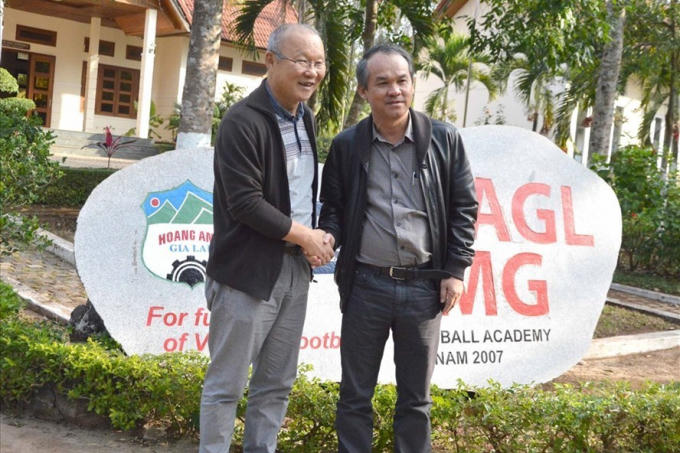 C&ugrave;ng với sự ti&ecirc;n phong của bầu Đức, b&oacute;ng đ&aacute; trẻ Việt Nam đ&atilde; thay đổi rất nhiều về tư duy.