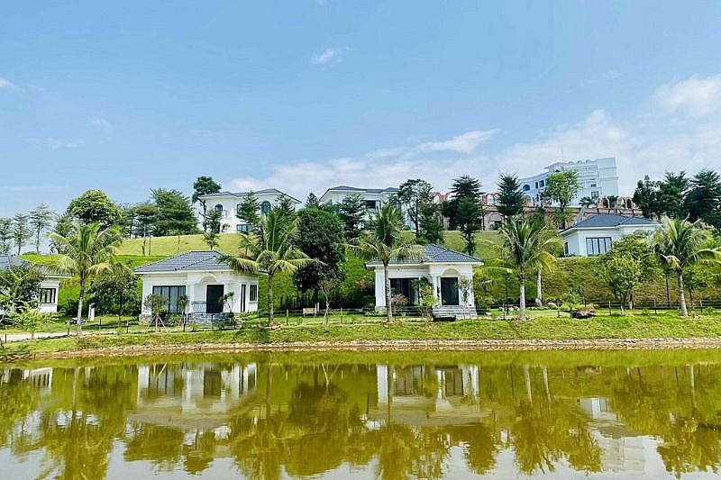 Lakeside Villas 1 phòng ngủ là sự lựa chọn lý tưởng dành cho các cặp đôi hoặc bạn bè thân thiết đi du lịch.