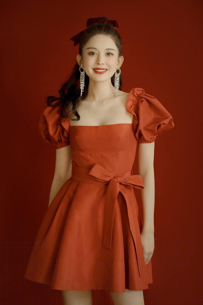 Say đắm nhan sắc 'gây thương nhớ' của người đẹp Tân Cương - ảnh 3