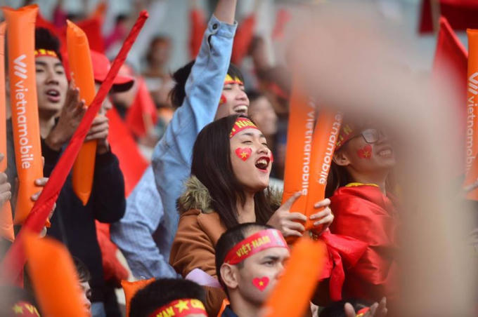 Người hâm mộ đã cổ vũ nhiệt tình cho các cầu thủ U23 Việt Nam.