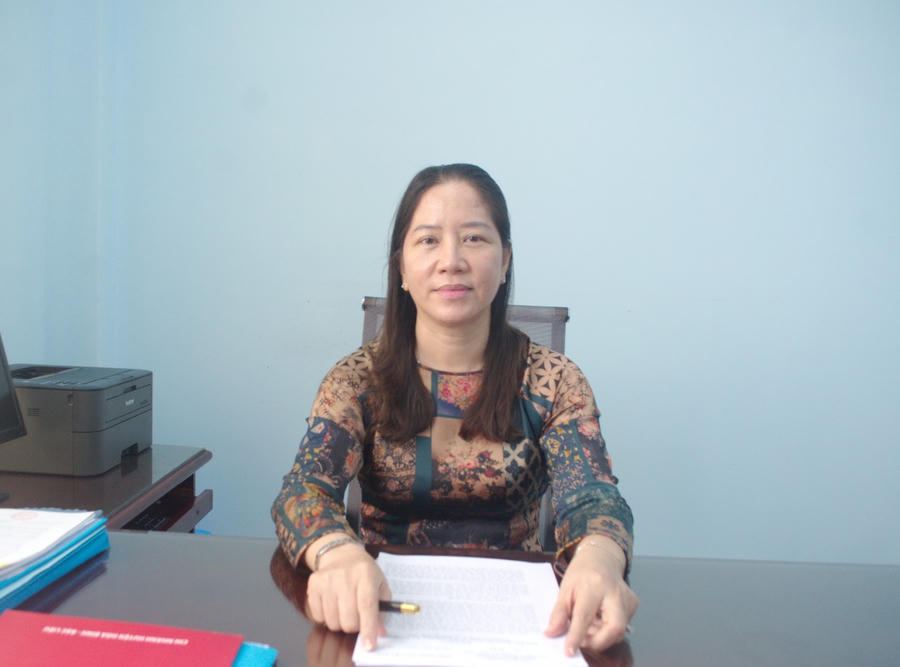 Bà Lê Kim Thúy - Bí thư Đảng ủy xã Vĩnh Mỹ (tỉnh Cà Mau).