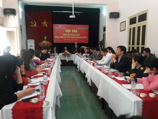 Quang cảnh buổi họp báo.
