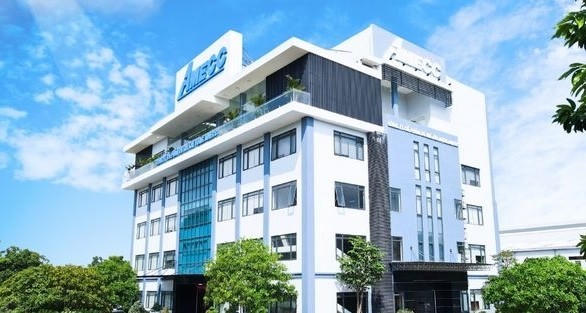 Công ty cổ phần Cơ khí Xây dựng AMECC bị xử phạt hơn 300 triệu đồng.