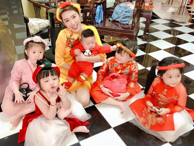 Thúy Ngân: 'Tôi được nhắc lấy chồng nhưng duyên phận không thể cưỡng cầu’