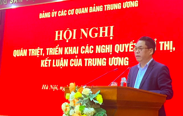 Phó trưởng Ban Tổ chức Trung ương Phan Thăng An quán triệt các nghị quyết, chỉ thị, kết luận của Trung ương.