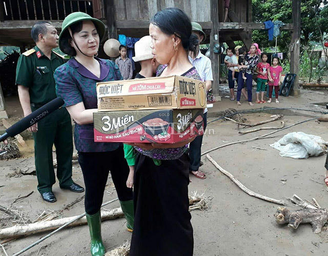 Đến đâu cũng gặp những hoàn cảnh cần được giúp đỡ.