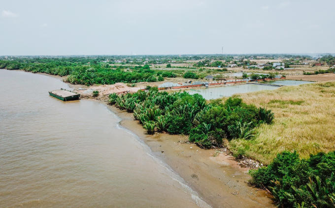 Dự án "treo" 11 năm không thể triển khai do bãi cát của DNTN Thăng Long. (Ảnh: Minh Tú)