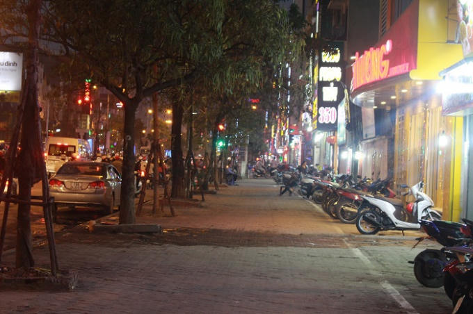 Ngắm vỉa hè Thủ đô sau