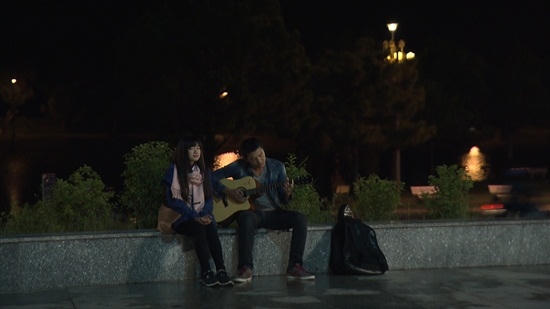 Nh&atilde; Phương sốc v&agrave; tuyệt vọng v&igrave; kh&ocirc;ng thể đ&agrave;n h&aacute;t được