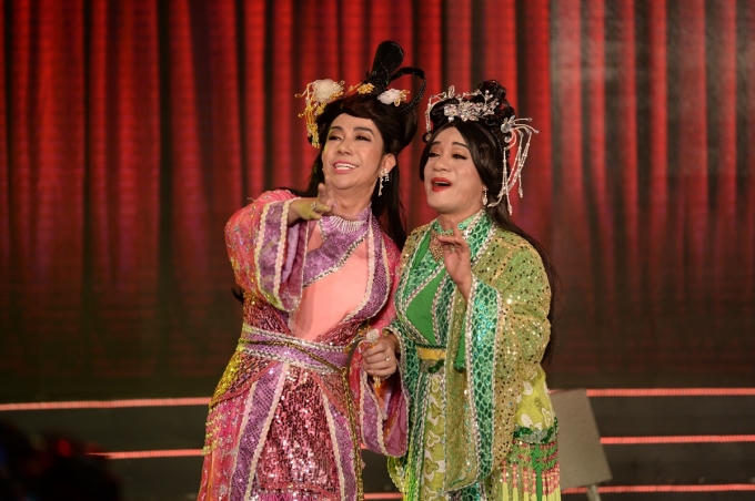 Dù có phần “tình thương mến thương” với nhau như vậy nhưng...  (Ảnh: Lý Võ Phú Hưng)