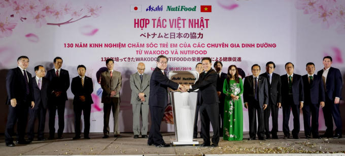 Hợp tác giữa NutiFood và Asahi Group Foods.