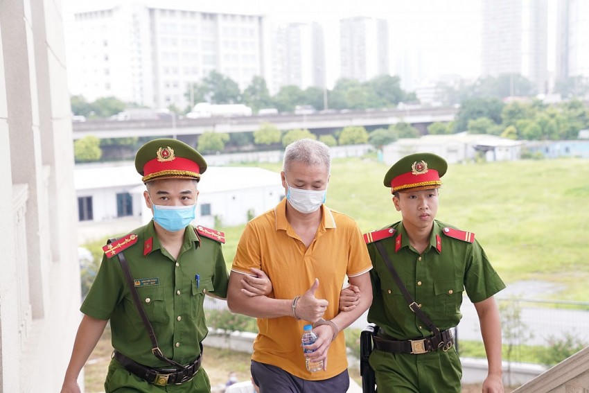 Trong vụ án liên quan đến bị cáo Trịnh Văn Quyết, nhiều người được xác định vai trò giúp sức.
Trong vụ án liên quan đến bị cáo Trịnh Văn Quyết, nhiều người được xác định vai trò giúp sức.
Trong vụ án liên quan đến bị cáo Trịnh Văn Quyết, nhiều người được xác định vai trò giúp sức.
Trong vụ án liên quan đến bị cáo Trịnh Văn Quyết, nhiều người được xác định vai trò giúp sức.
Trong vụ án liên quan đến bị cáo Trịnh Văn Quyết, nhiều người được xác định vai trò giúp sức.
Trong vụ án liên quan đến bị cáo Trịnh Văn Quyết, nhiều người được xác định vai trò giúp sức.