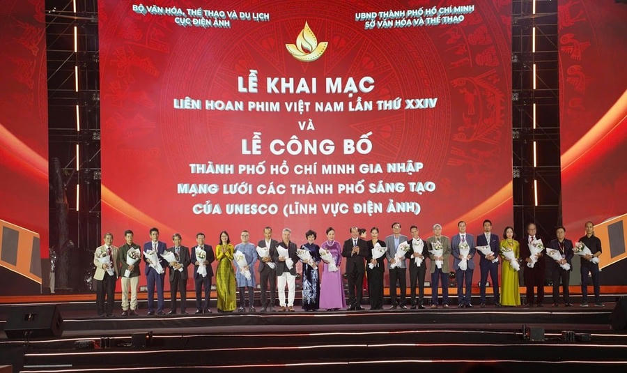 Khai mạc Liên hoan phim Việt Nam lần thứ 24.