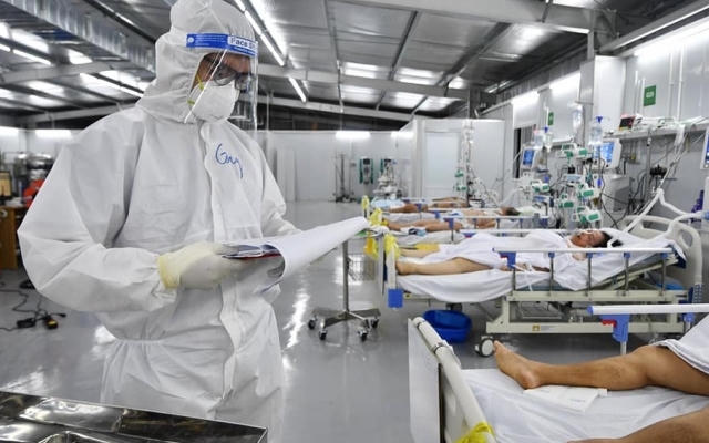 Số ca mắc và tử vong do COVID-19 tại TP HCM liên tục giảm