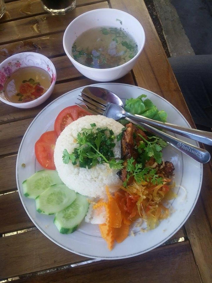 Điểm tâm sáng tại Anh Coffee