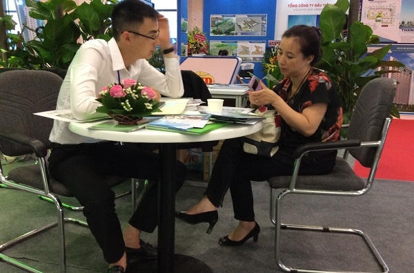 Capital House tư vấn khách hàng các lợi ích của dự án EcoLife Capitol khi áp dụng tiêu chí EDGE – IFC Worldbank Group.