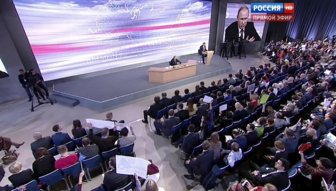 Toàn cảnh cuộc họp báo của Tổng thống Putin ngày 17/12. (Ảnh: Vesti.ru)
