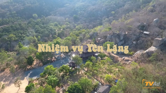 Bàn bạc phân chia nhiệm vụ …. trong yên lặng.